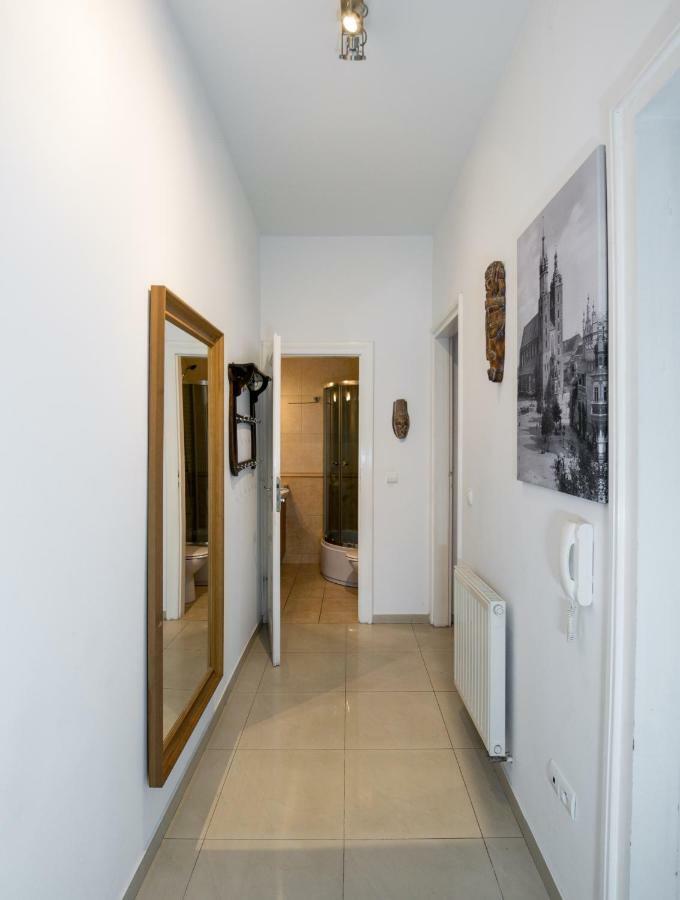 Cichy Apartament Obok Wawelu Tarlowska Cracovia Esterno foto