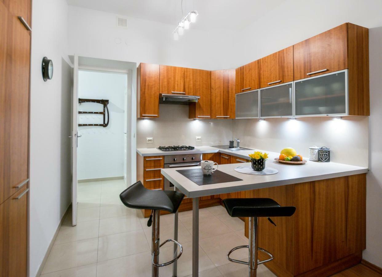 Cichy Apartament Obok Wawelu Tarlowska Cracovia Esterno foto