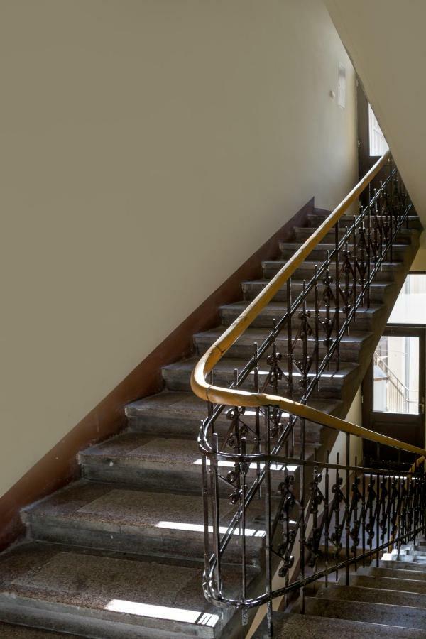 Cichy Apartament Obok Wawelu Tarlowska Cracovia Esterno foto